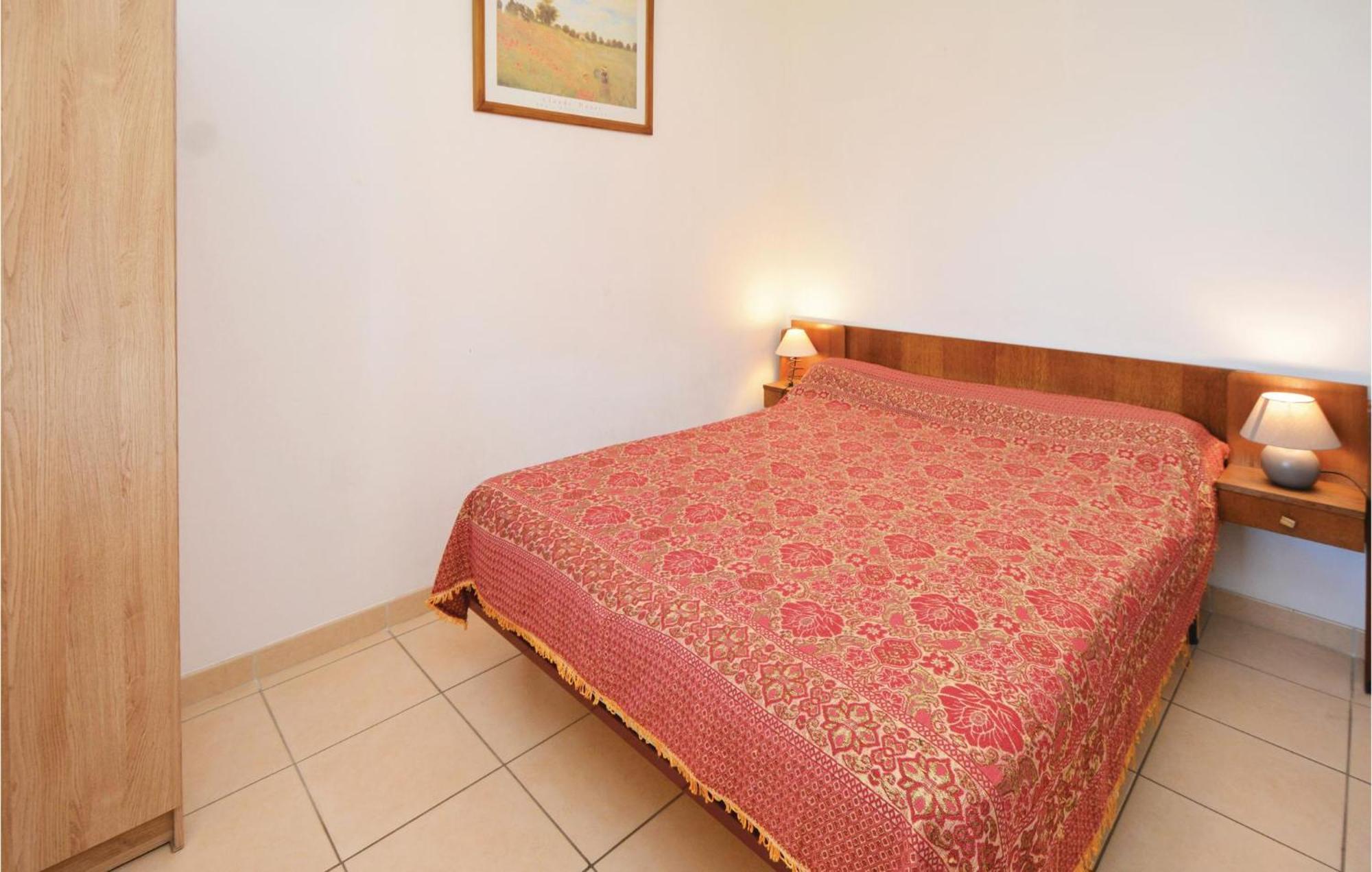 3 Bedroom Beautiful Home In Pignan Екстериор снимка